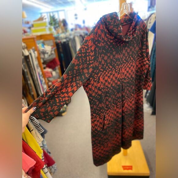 Renaur XLarge Black/Red Dress - Picture 3 of 5